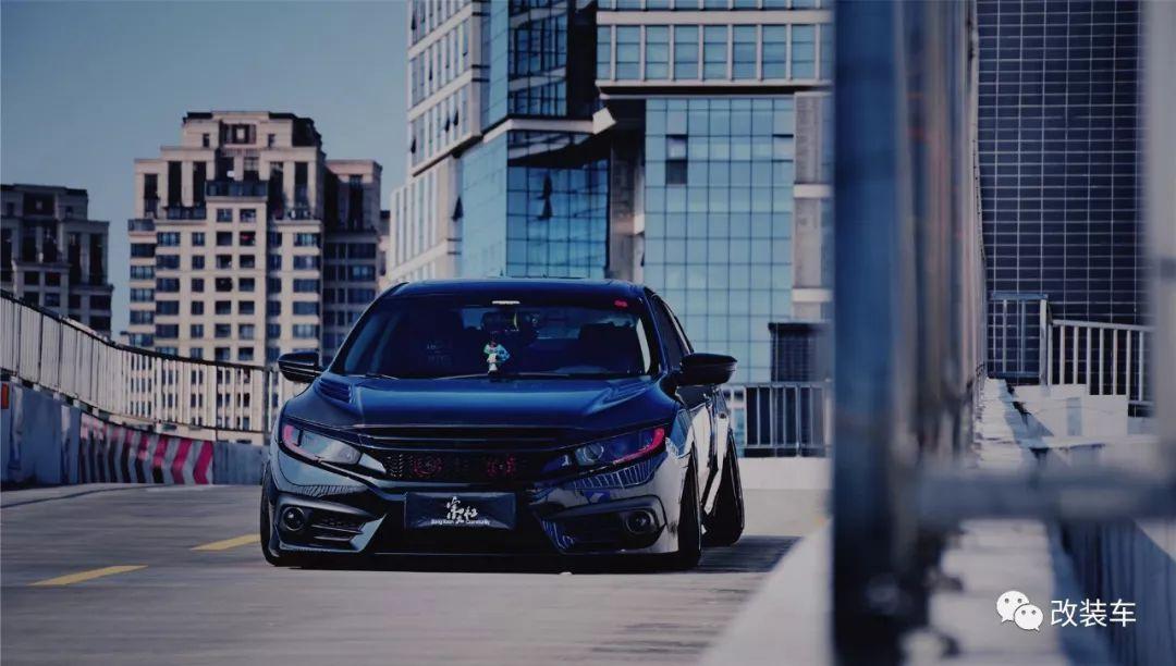 我不再是秒天秒地的10代思域，而是不务正业的手动玩家！