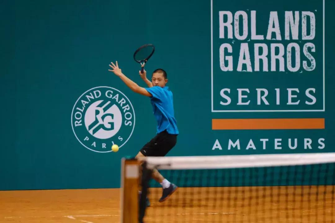 直通巴黎罗兰加洛斯，长沙月亮岛国际化的红土网球名片