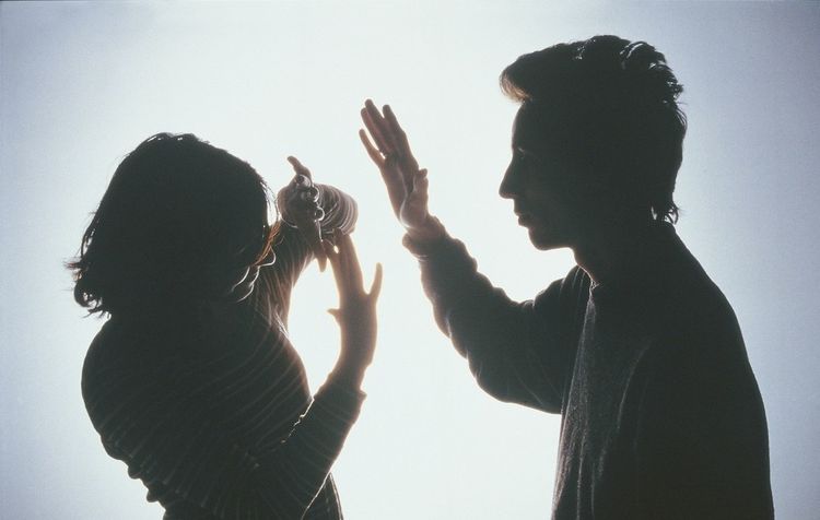 老公和你吵架离婚了怎么办,面对一个会吵架的老公怎么办