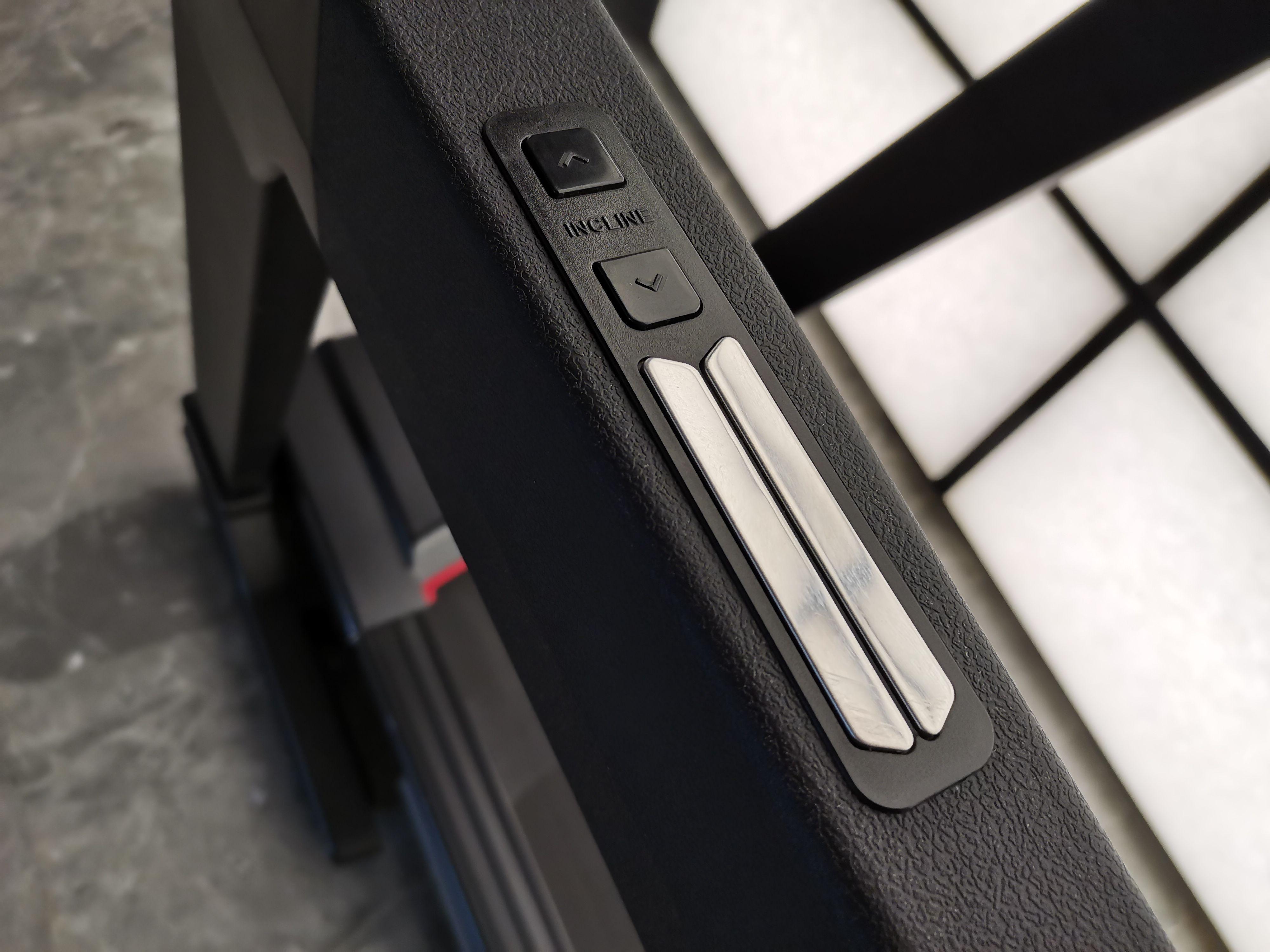 阿迪达斯跑步机t-19x,阿迪达斯轻爵跑步机