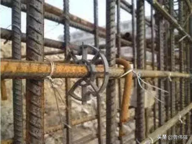 钢筋保护层有什么作用,钢筋保护层不均匀