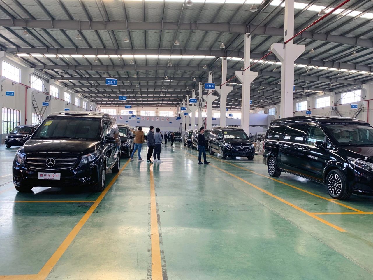 开宾利添越回老家是什么体验,一天消费差不多400元