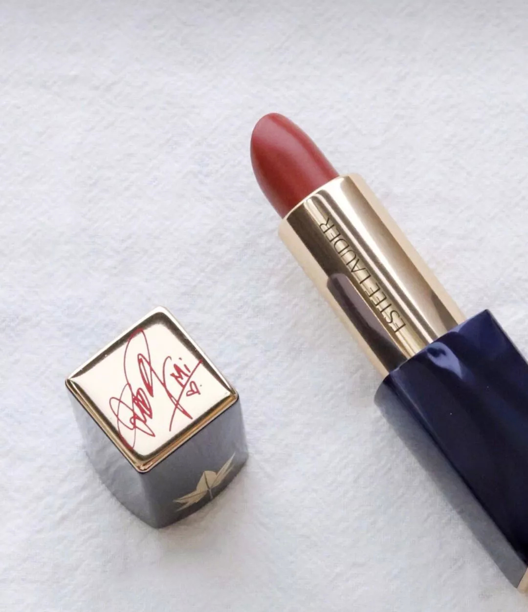 适合16岁女生的大牌口红,选对口红做个精致的猪猪女孩