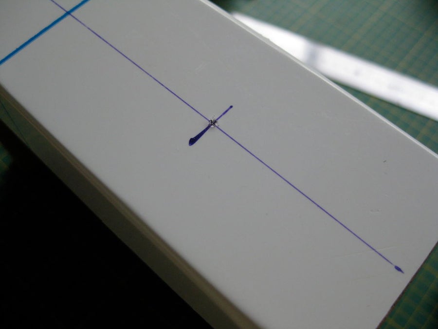 为书房DIY一台简易功放,机箱采用铝塑板自己制作,简约又好声