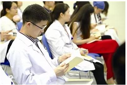 什么人更适合学医,想学康复必须知道什么