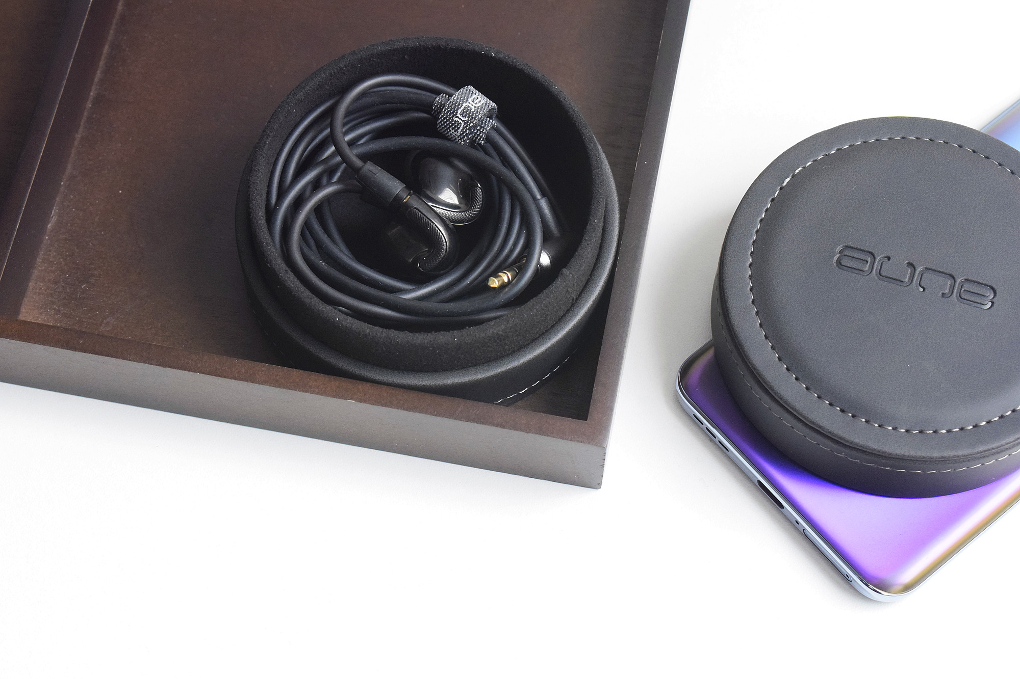 听歌也要仪式感！——AuneJasper动圈耳机体验谈