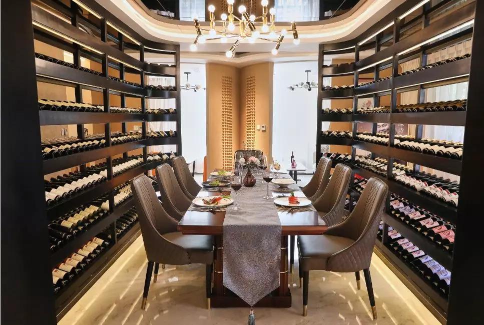 酒伯乐与葡萄酒，3分钟教会你使用酒刀