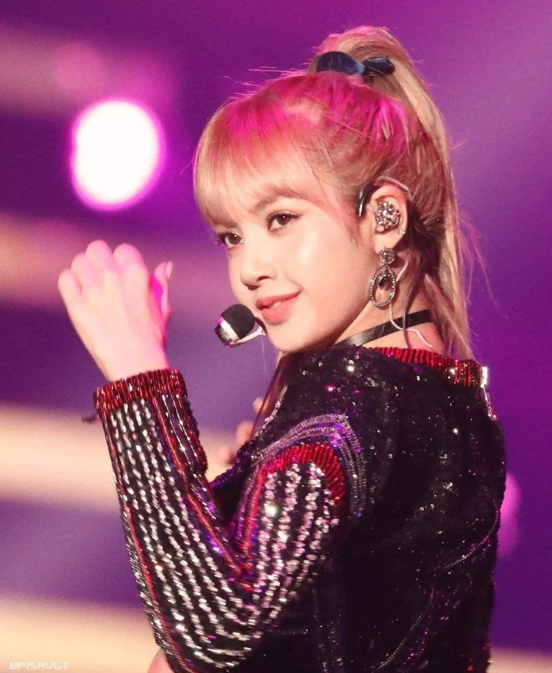 lisa女团成员最新造型,lisa是哪个女团的成员