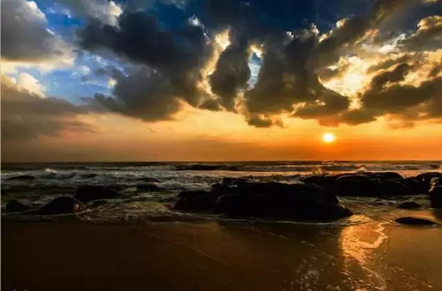 缅甸是一个让人着迷的地方,缅甸这个国家的特色