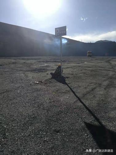 青藏高原修路的英雄,高原上的公路建设者