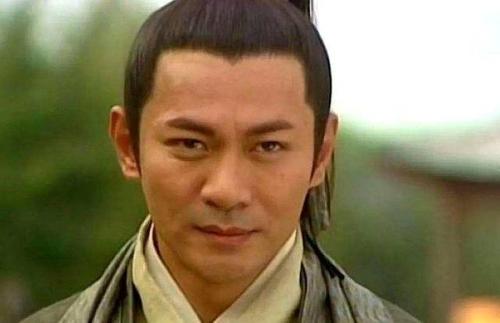 皇家贵妇裙下的面首们