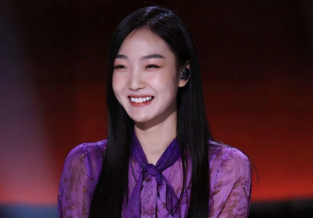 2020中国好声音单依纯介绍,中国好声音单依纯短片介绍