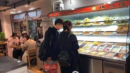 杨国福麻辣烫过去怎样选菜品,杨国福麻辣烫必点划算菜品