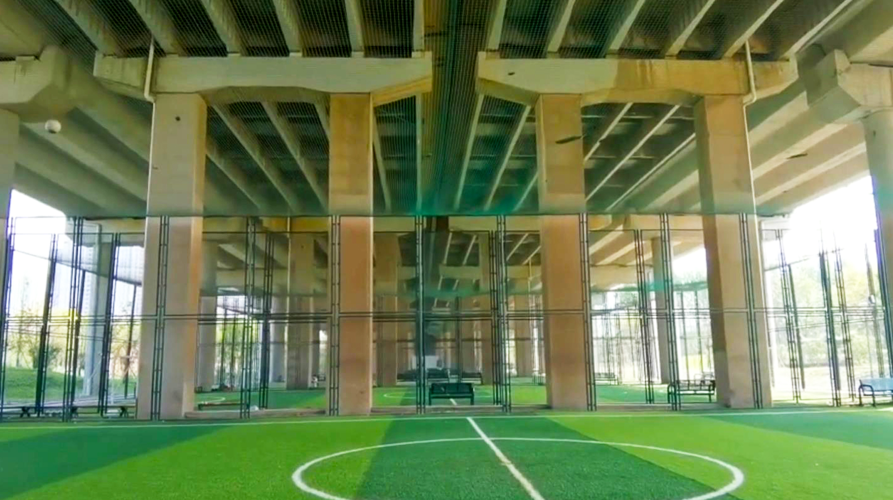 东西湖府河大堤春游,武汉公园春游