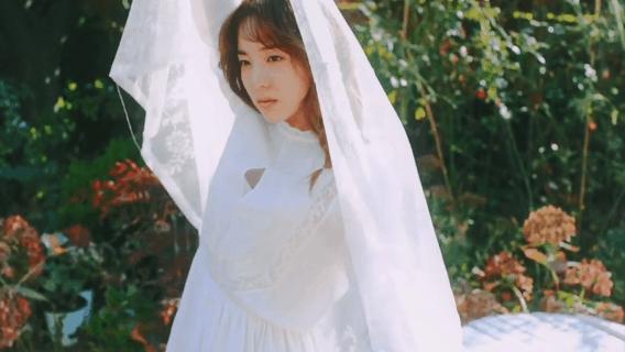 易烊千玺权志龙同款鞋,易烊千玺权志龙造型