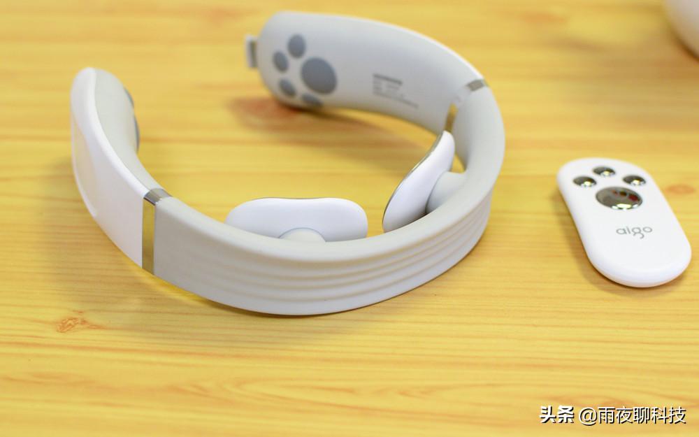 这个喵星颈椎按摩器，铲屎官爱了！真的好舒服