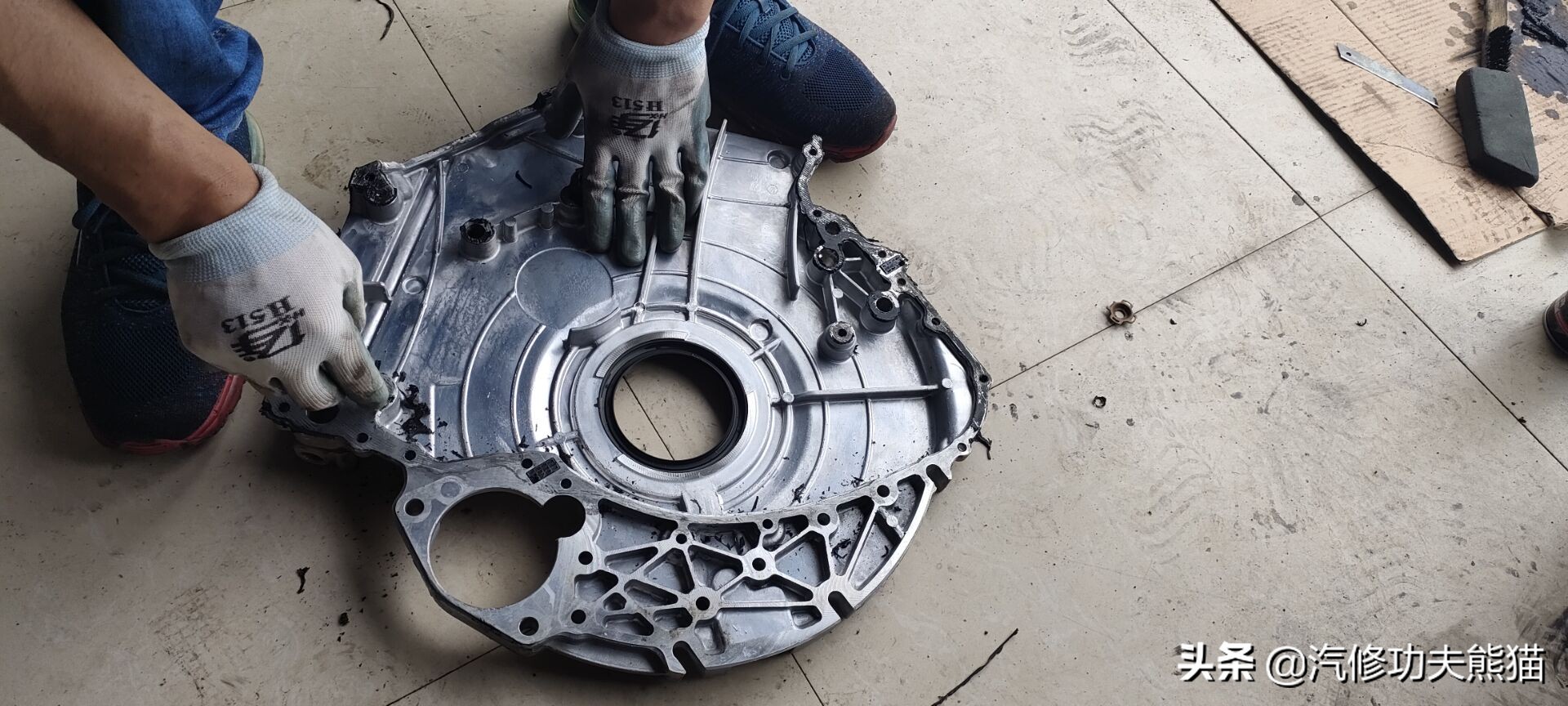 现在最新款的奥迪烧不烧机油,奥迪q7哪年有的柴油