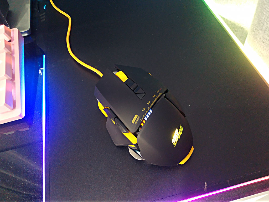 鼠标垫炫酷电竞,炫酷电竞鼠标