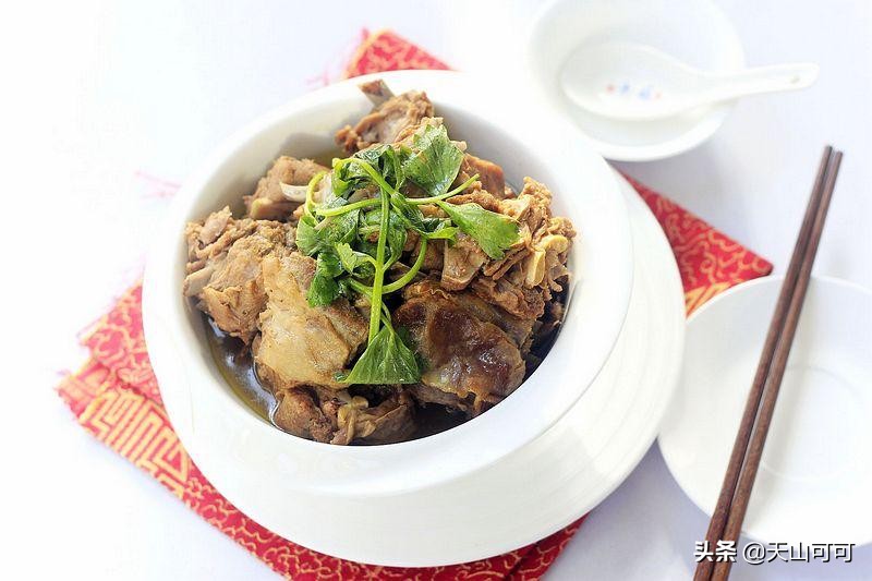 羊肉怎么炖不膻还好吃,羊肉老是煮不熟很柴