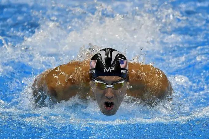 跳水的知识大全,跳水运动员跳水为什么不能有水花