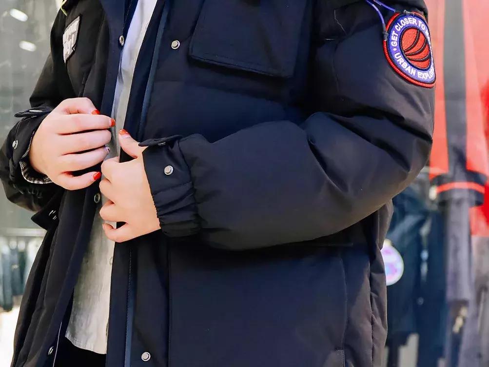 波司登2022新款羽绒服试穿,波司登实测