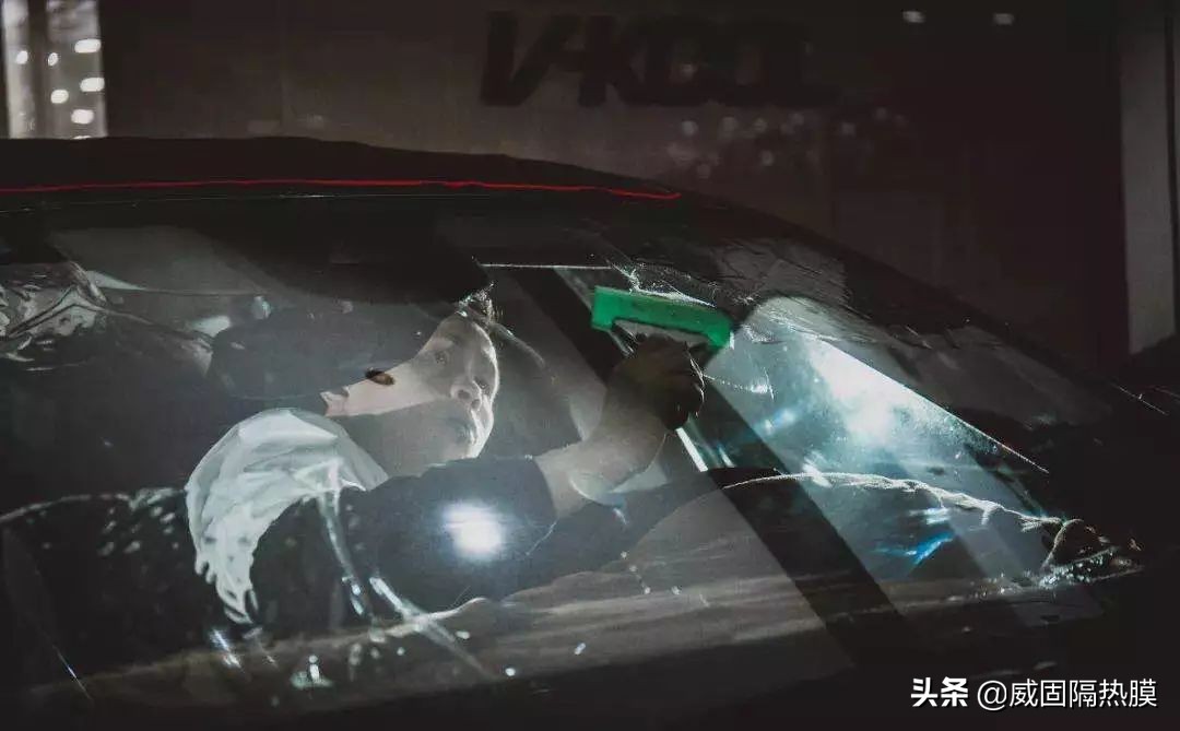 新手贴膜比较容易出现哪些问题,贴膜的正确方法和注意事项