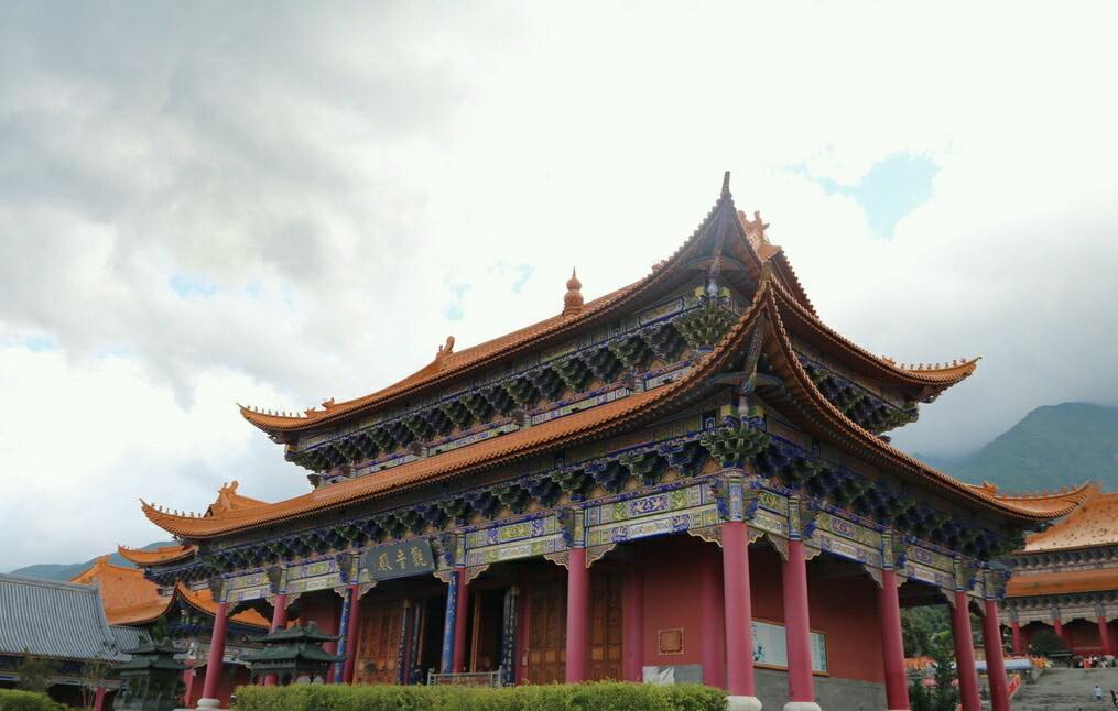 白居易最情深意重的一首诗,白居易最深情的6句诗词