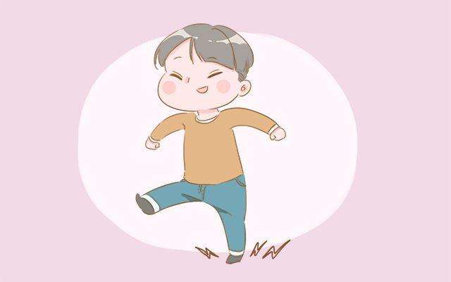 宝宝不愿意抱奶奶怎么办,宝宝不愿意学走路老要抱