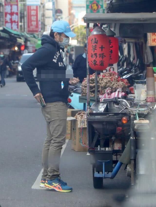 性感女神舒淇情史混乱，因拍大尺度片遭男方家长嫌弃终遇老实人