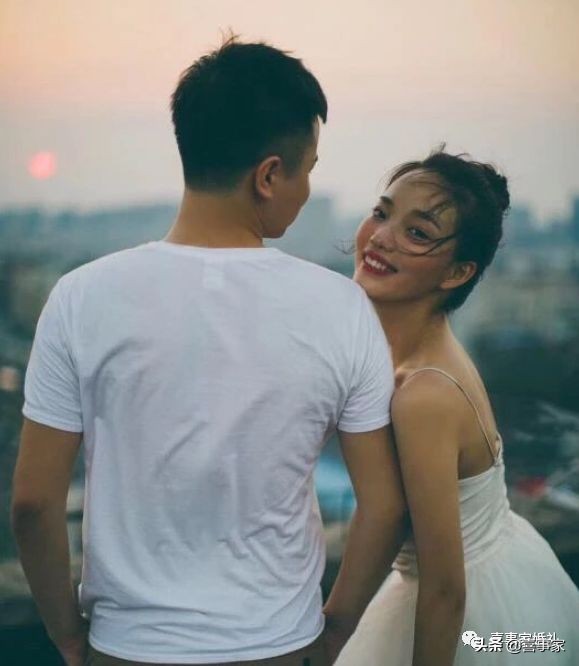 拍婚纱照注意事项及准备胸贴,拍婚纱照买胸贴还要买抹胸吗