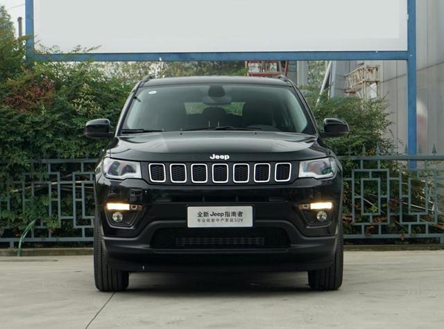 开Jeep指南者的人属于什么级别?多少年入开得起?有什么优缺点?