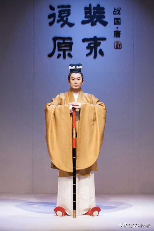 盘点各个年代的汉服,最正宗的汉服是什么样子的