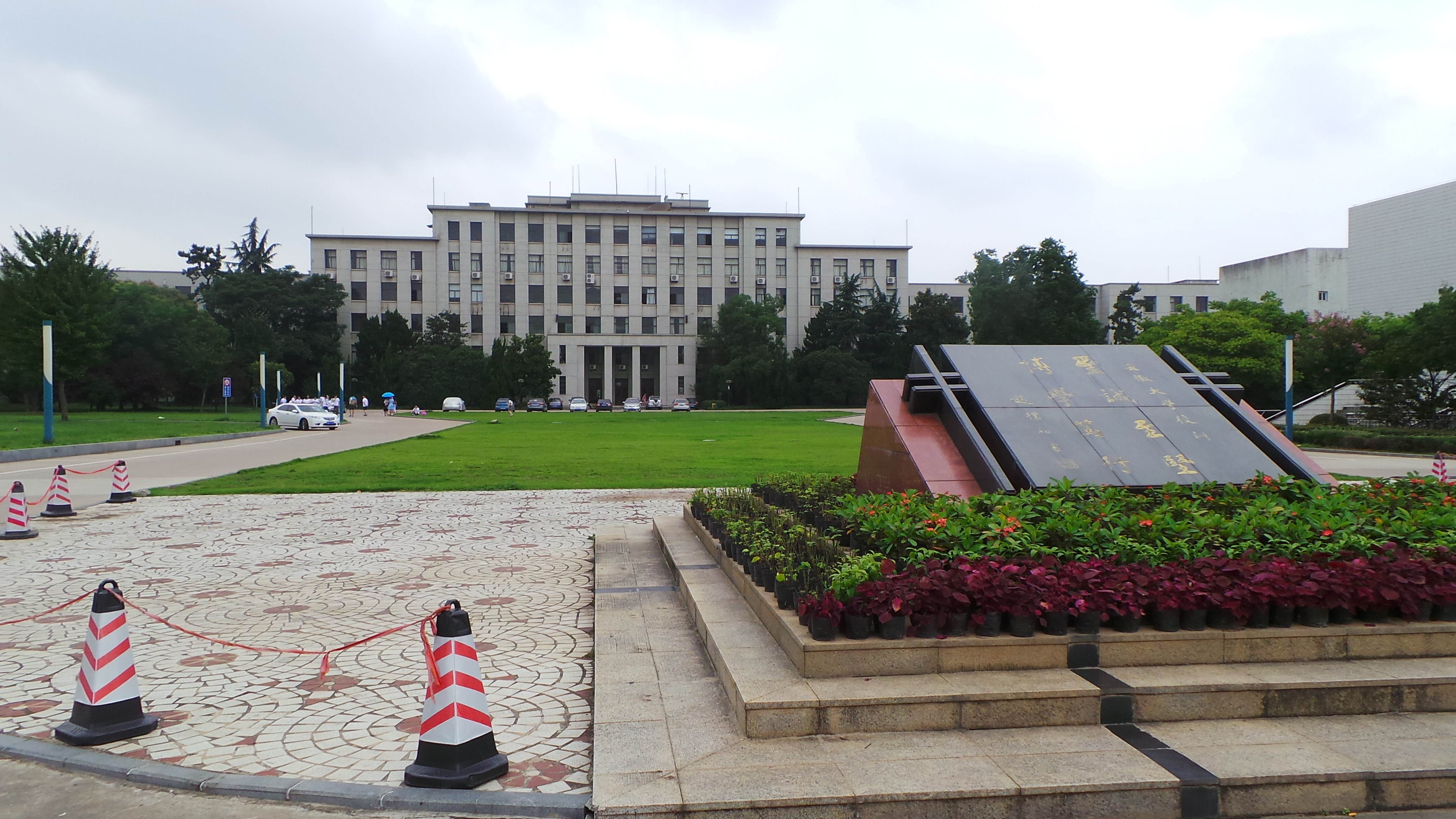 专科类院校有哪些热门专业,专科院校有哪些推荐的专业