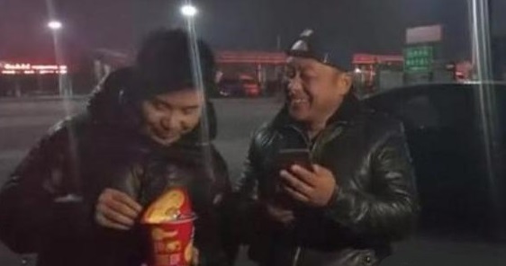 胡海泉张韶涵感动视频,胡海泉惊喜嘉宾