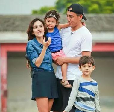 刘烨和谢娜最新消息,刘烨谢娜相恋六年见面多少次