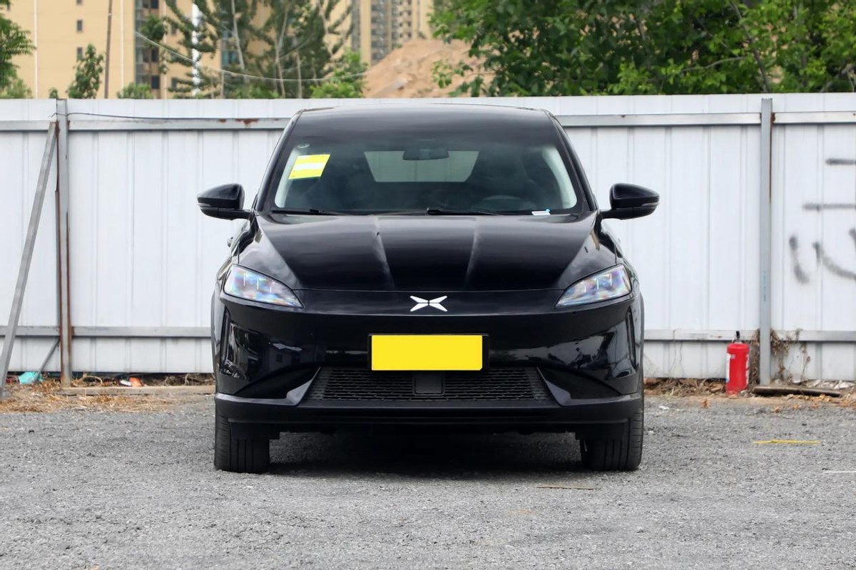 小鹏g3i460n与比亚迪宋plusev,小鹏最新suv曝光