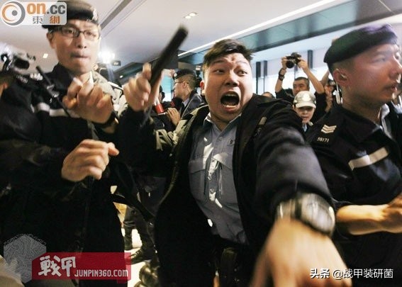 【战甲轰鸣】东方之珠的守夜人——香港警队的昨天与明日（下）