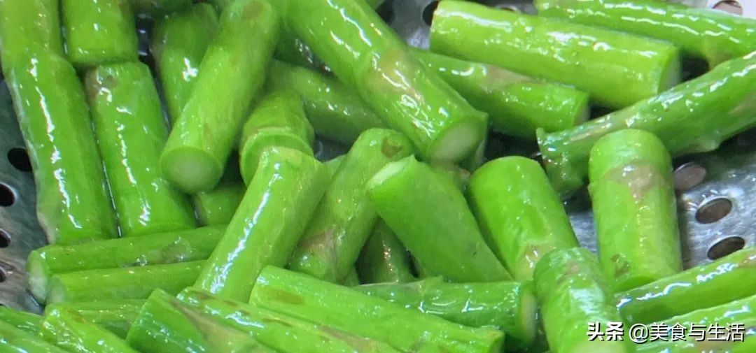 芦笋炒牛肉好听的菜谱名,芦笋炒牛肉图片