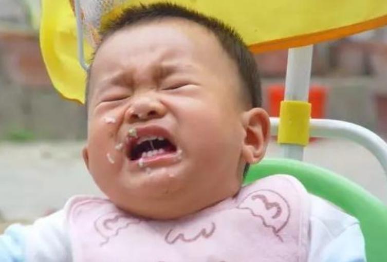 三岁多儿童胃出血怎么治,小儿胃出血怎么处理