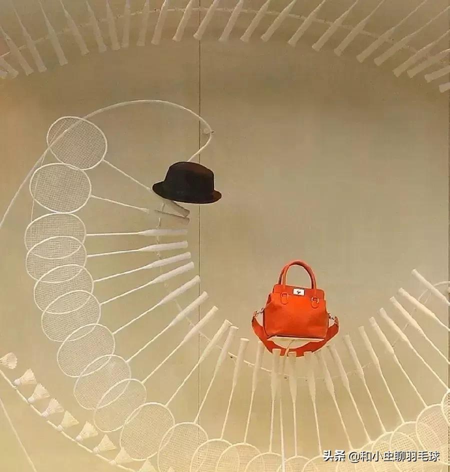 羽毛球的笑话,新手打羽毛球很菜会被嘲笑吗