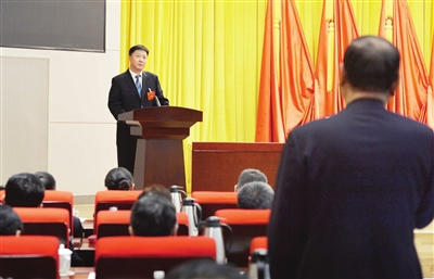 以担责尽责促责任落实,述责述廉落实党风廉政建设责任制