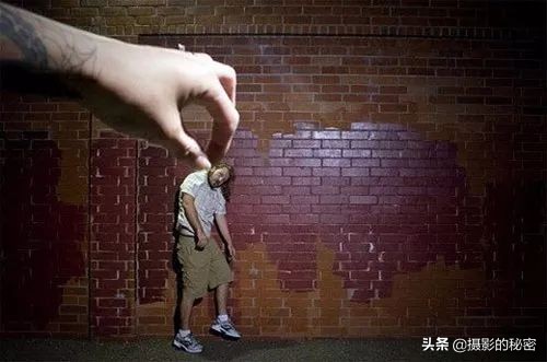 错位照片姿势大全,错位照片搞笑