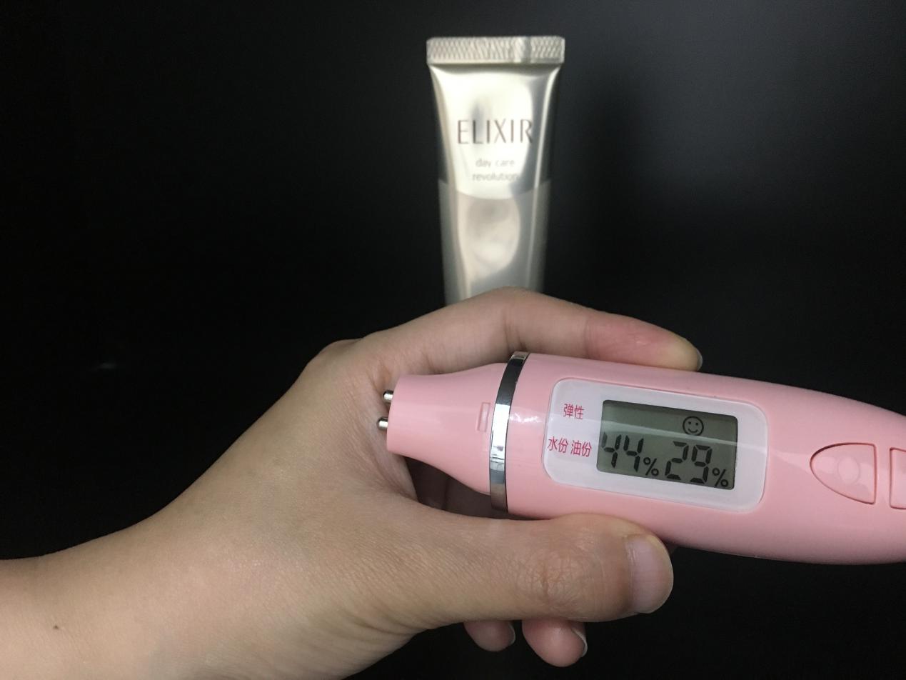 温和保湿防护乳,清爽高倍防护乳