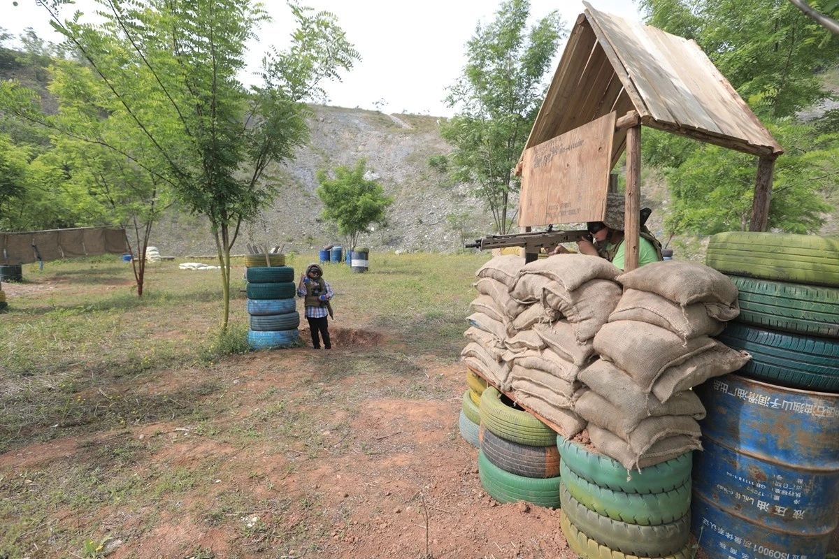 玩真人cs战术技巧,真人cs野战技巧玩法