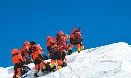 珠穆朗玛峰的真实高度是多少,珠穆朗玛峰的最新高度为多少