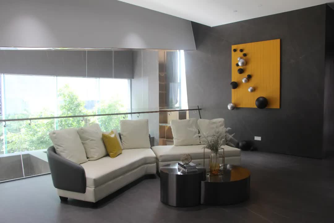 最具建筑感总部展厅亮相！华岩品致打造“百店百面”赋能“牛商”