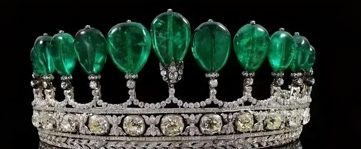 lv老板的旗下奢侈品,lv创始人豪宅