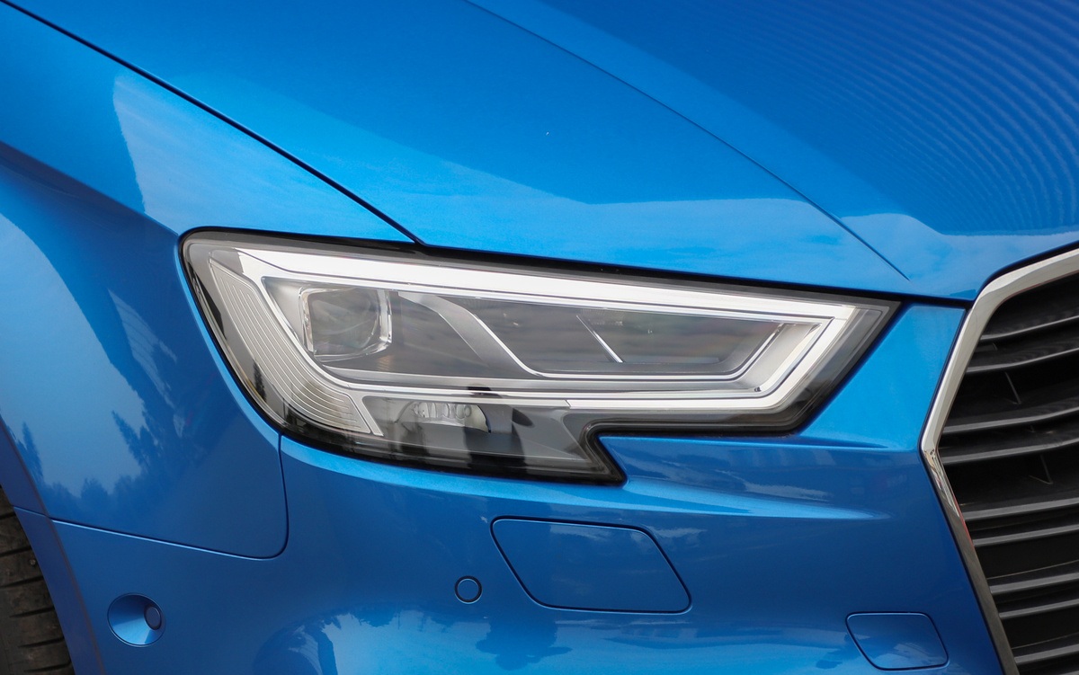 双门四座的顶级豪车,两百万舒适度最好的四座敞篷车