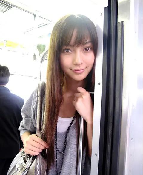 费尽心思嫁入豪门,费尽心思的明星