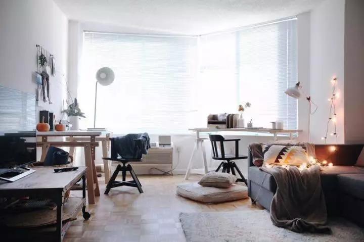 *窥偷**了22位朋友的客厅,我发现小户型变大,大户型变豪的神仙操作